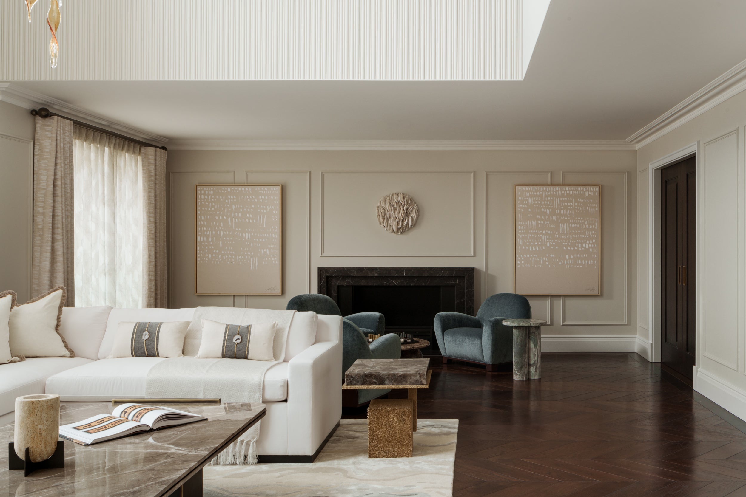 Knightsbridge Residence – Bergman Store