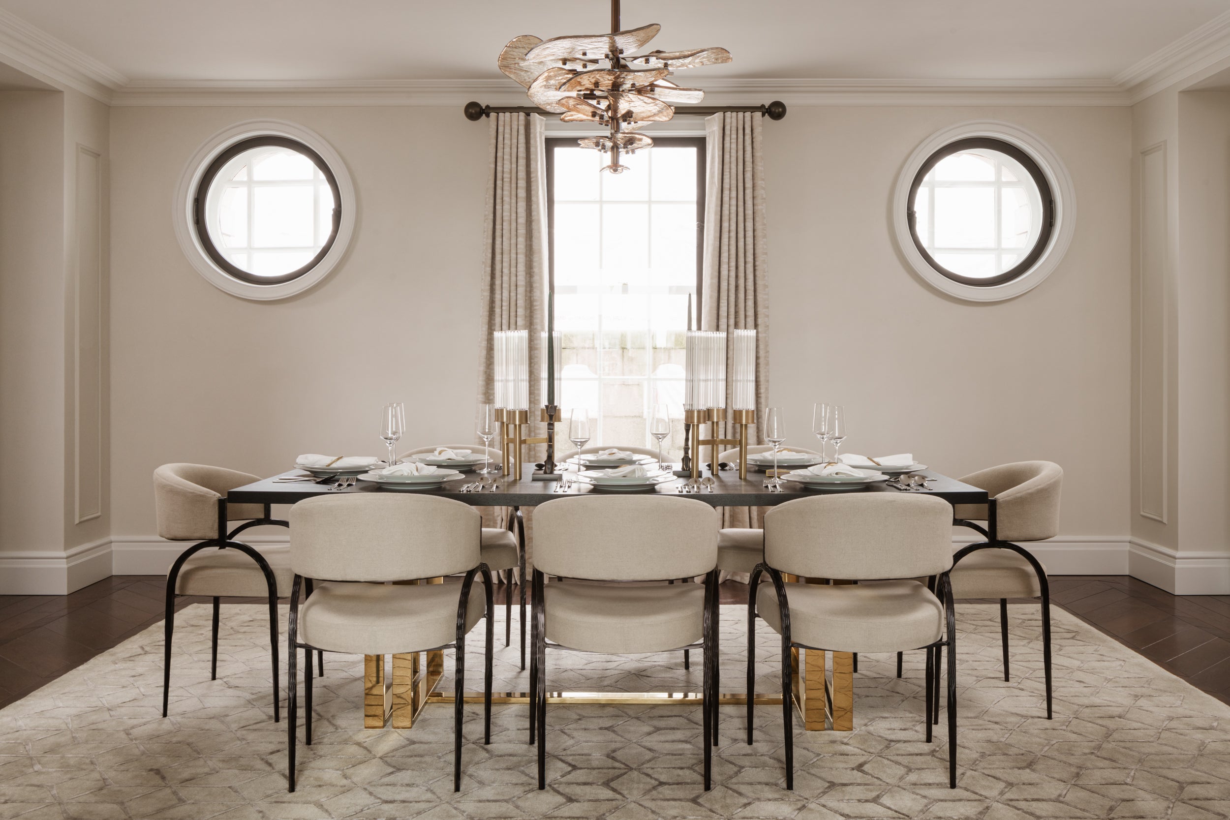 Knightsbridge Residence – Bergman Store