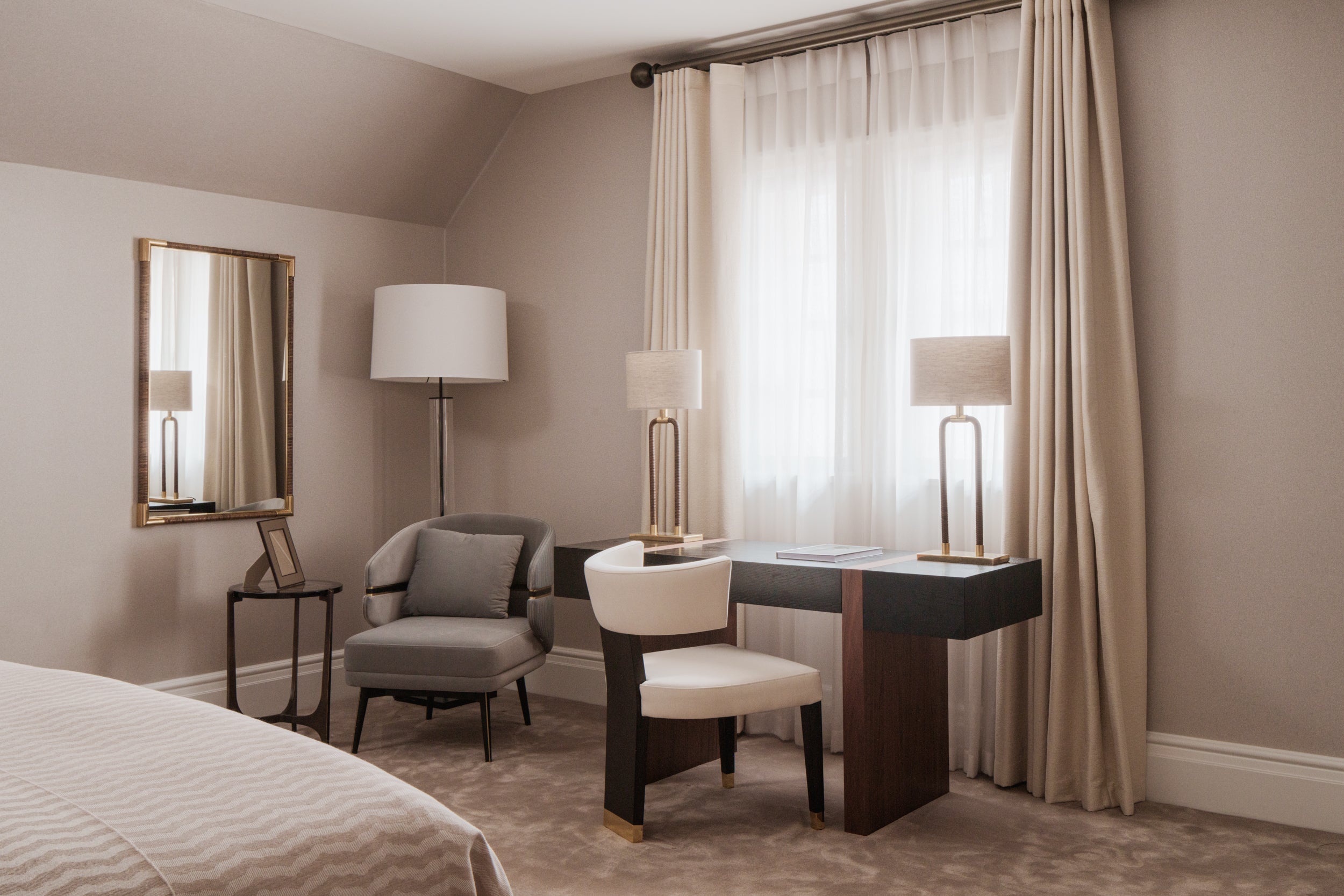 Knightsbridge Residence – Bergman Store